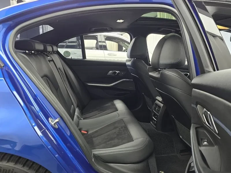 BMW 320 d M/ DIGI/ PANO/ HEAD UP/ �����/ �������  | Mobile.bg � ����������� 12