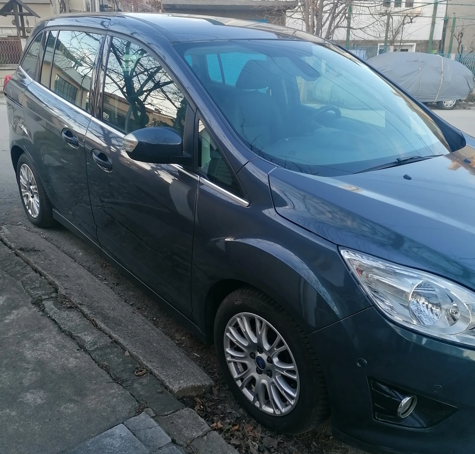 Ford Grand C-Max 1.6 ТDCI TITANIUM - изображение 4