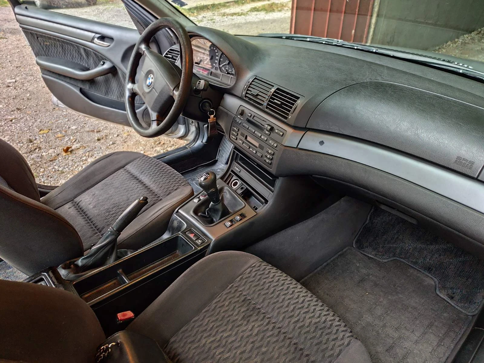 BMW 318 И | Mobile.bg — изображение 11