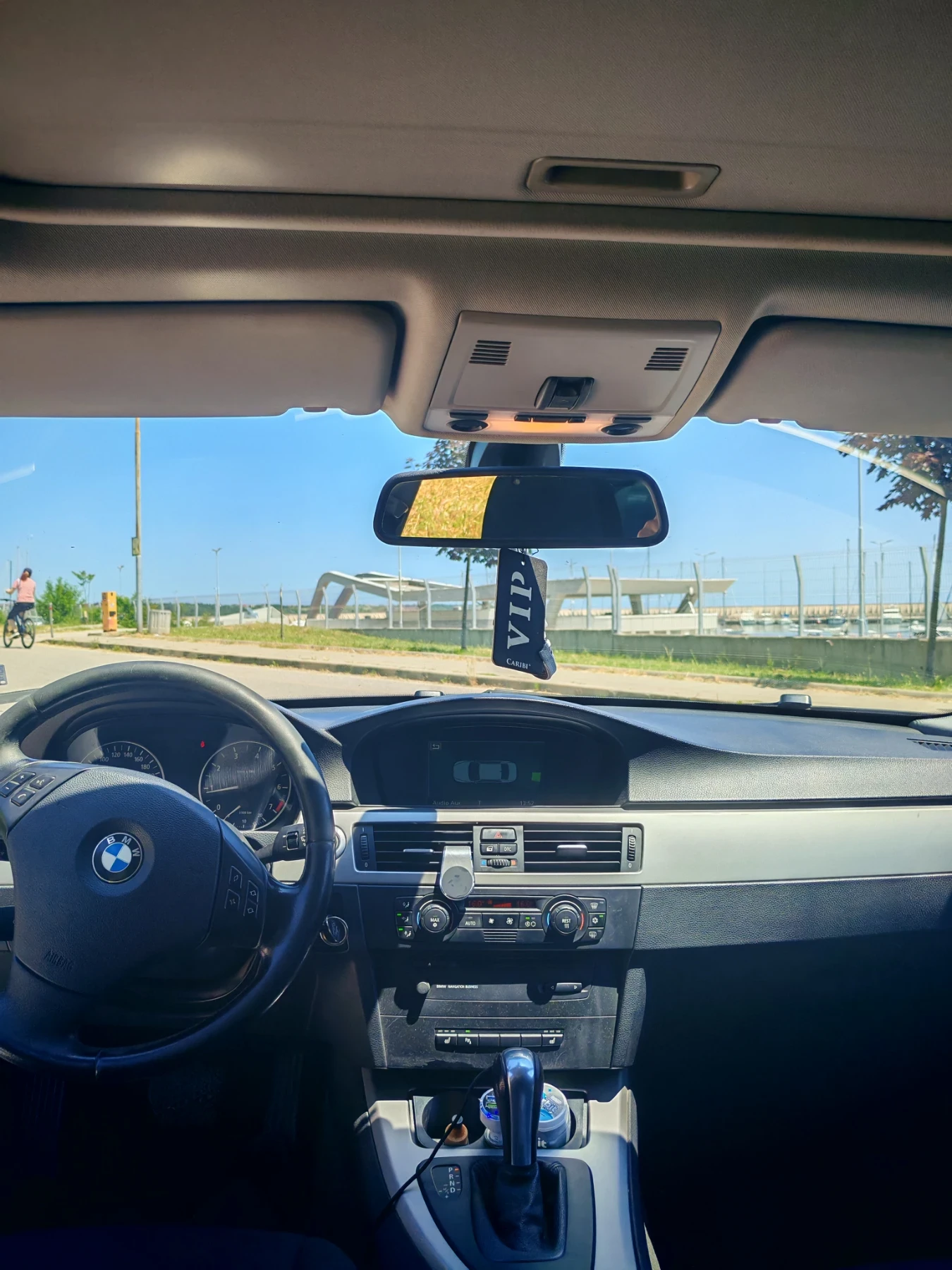 BMW 318 2.0 бензин - изображение 8