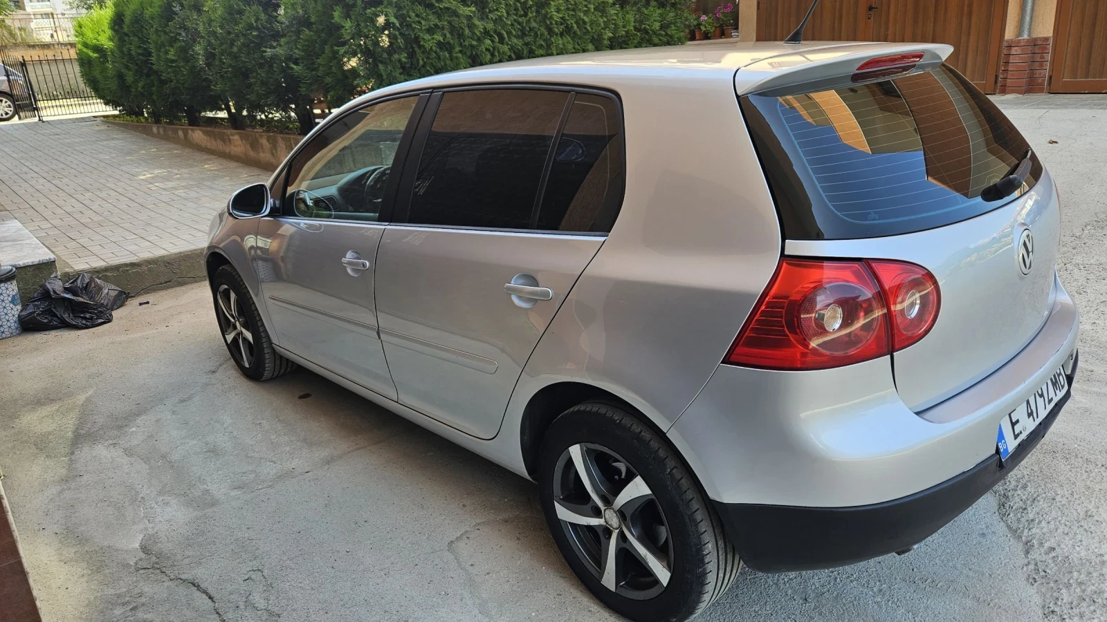 VW Golf 5 - изображение 3