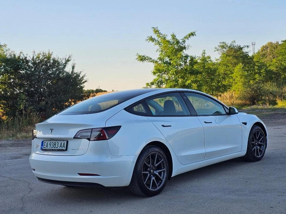 Tesla Model 3  4х4 Европейска Гаранция - изображение 5