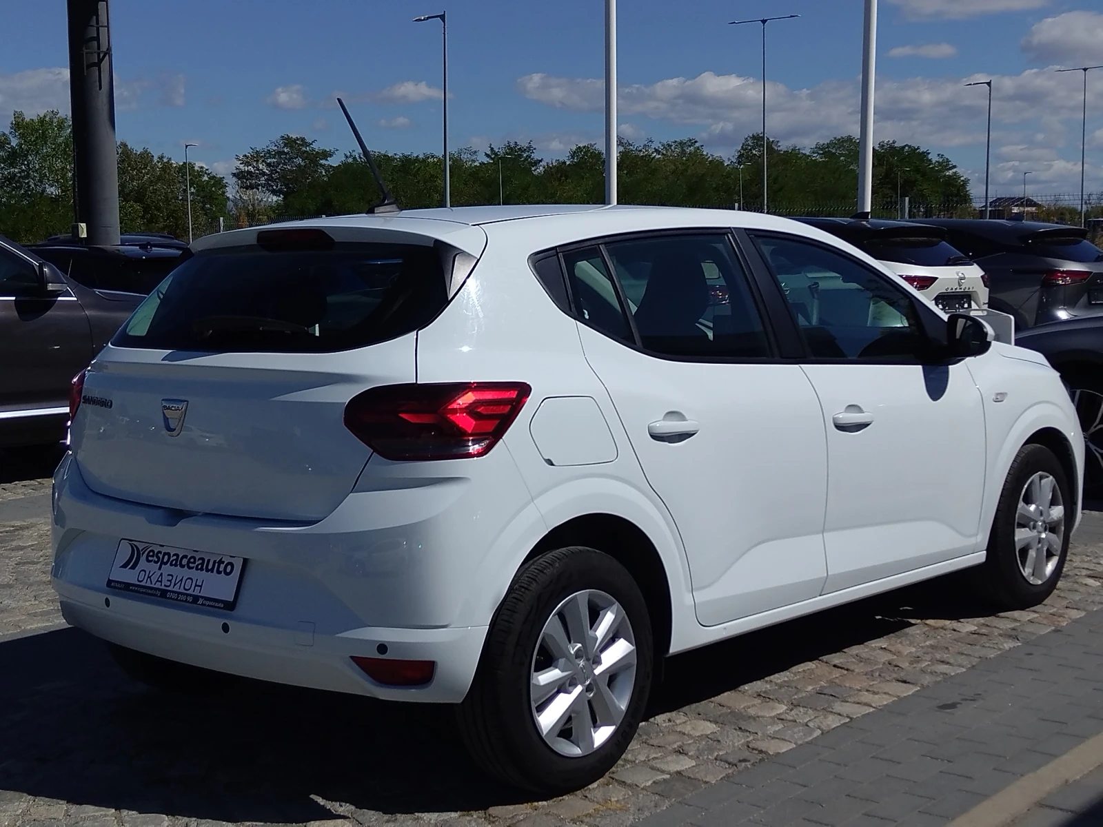 Dacia Sandero 1.0 TCe /100 к.с. Бензин/Газ - изображение 5