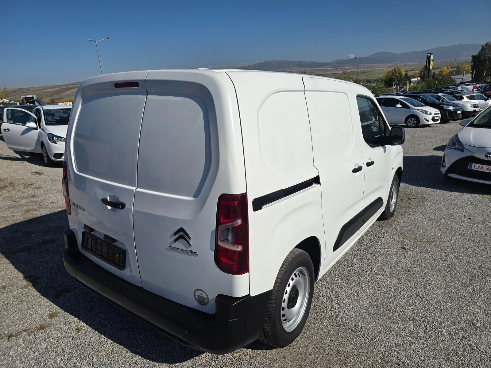 Citroen Berlingo 1.6HDI-75K.C-EURO6 - изображение 5