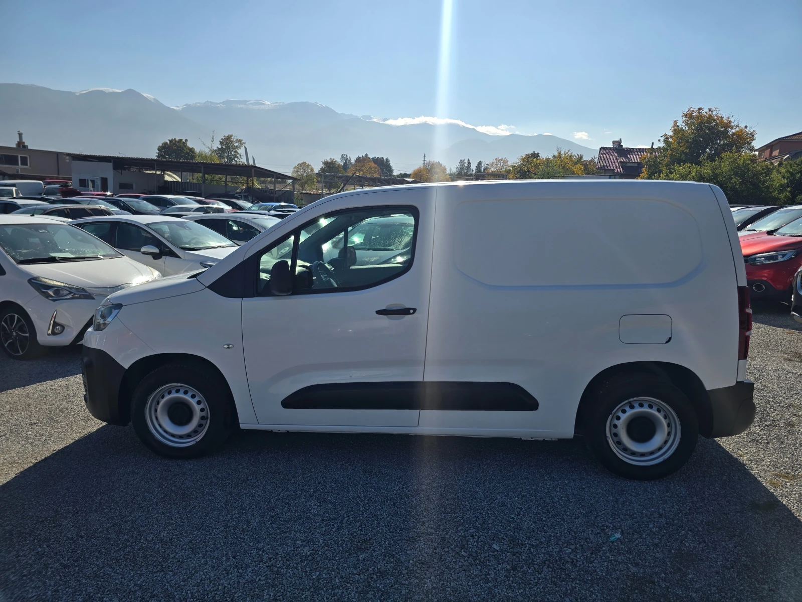Citroen Berlingo 1.6HDI-75K.C-EURO6 - изображение 8