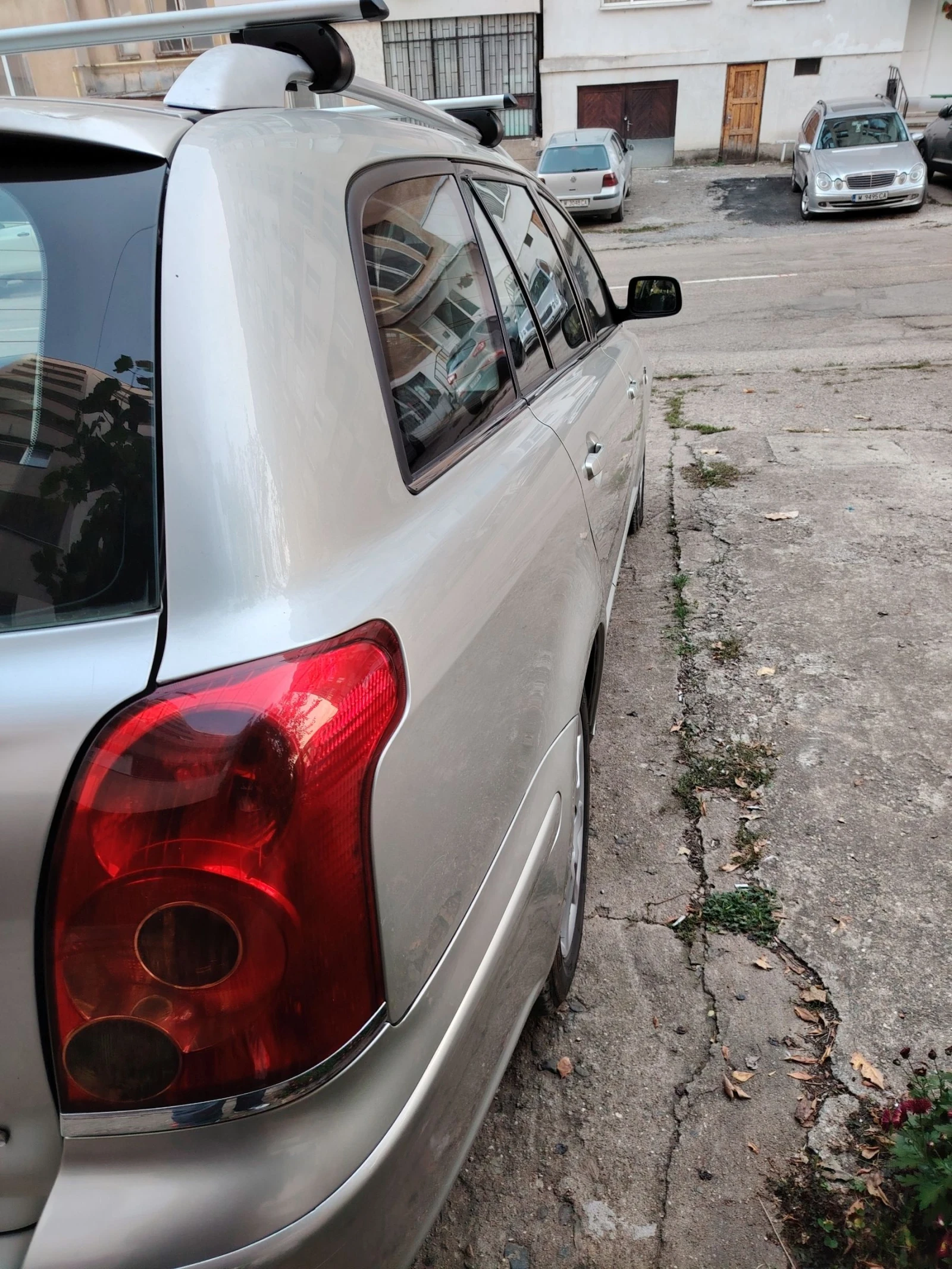 Toyota Avensis D4D 116 - изображение 7