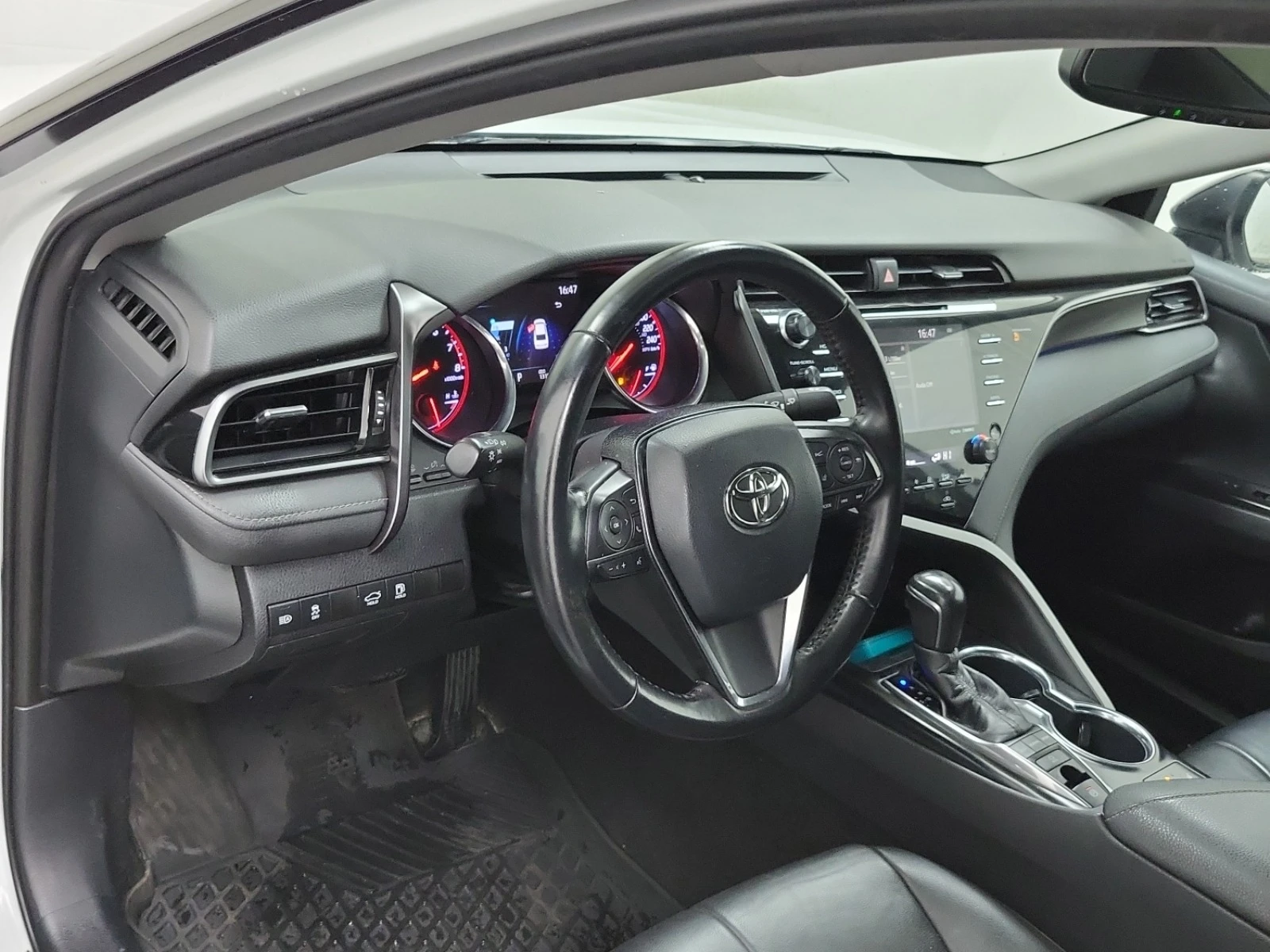 Toyota Camry XSE * * CARFAX * * ���� ������ * *  | Mobile.bg � ����������� 9