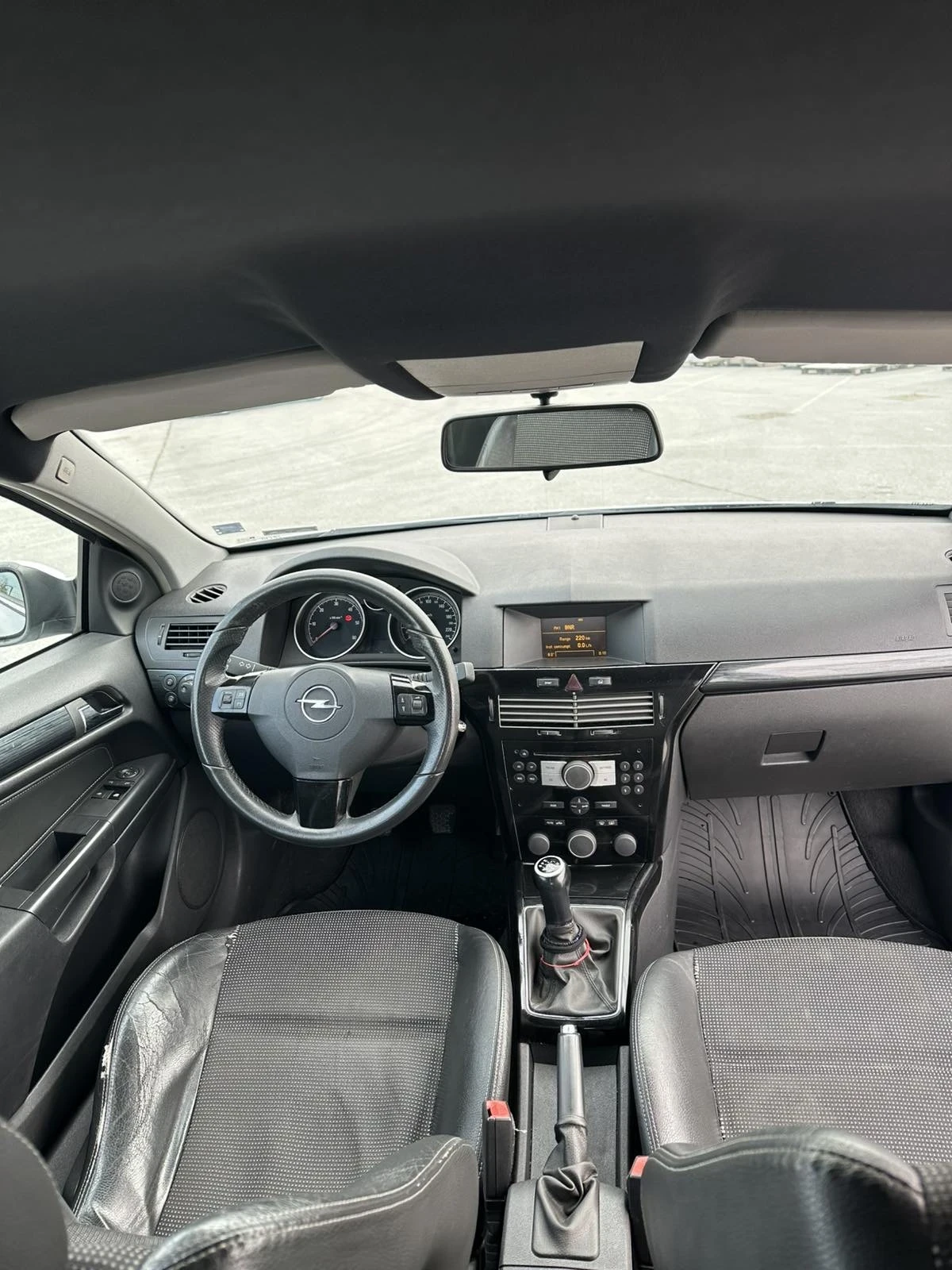 Opel Astra GTC 1.9CDTI 150 - изображение 4