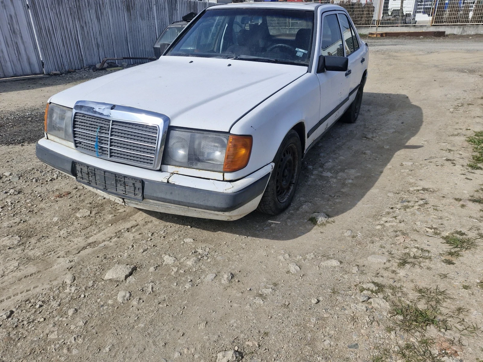 Mercedes-Benz 124 undefined | Auto.bg — изображение 1