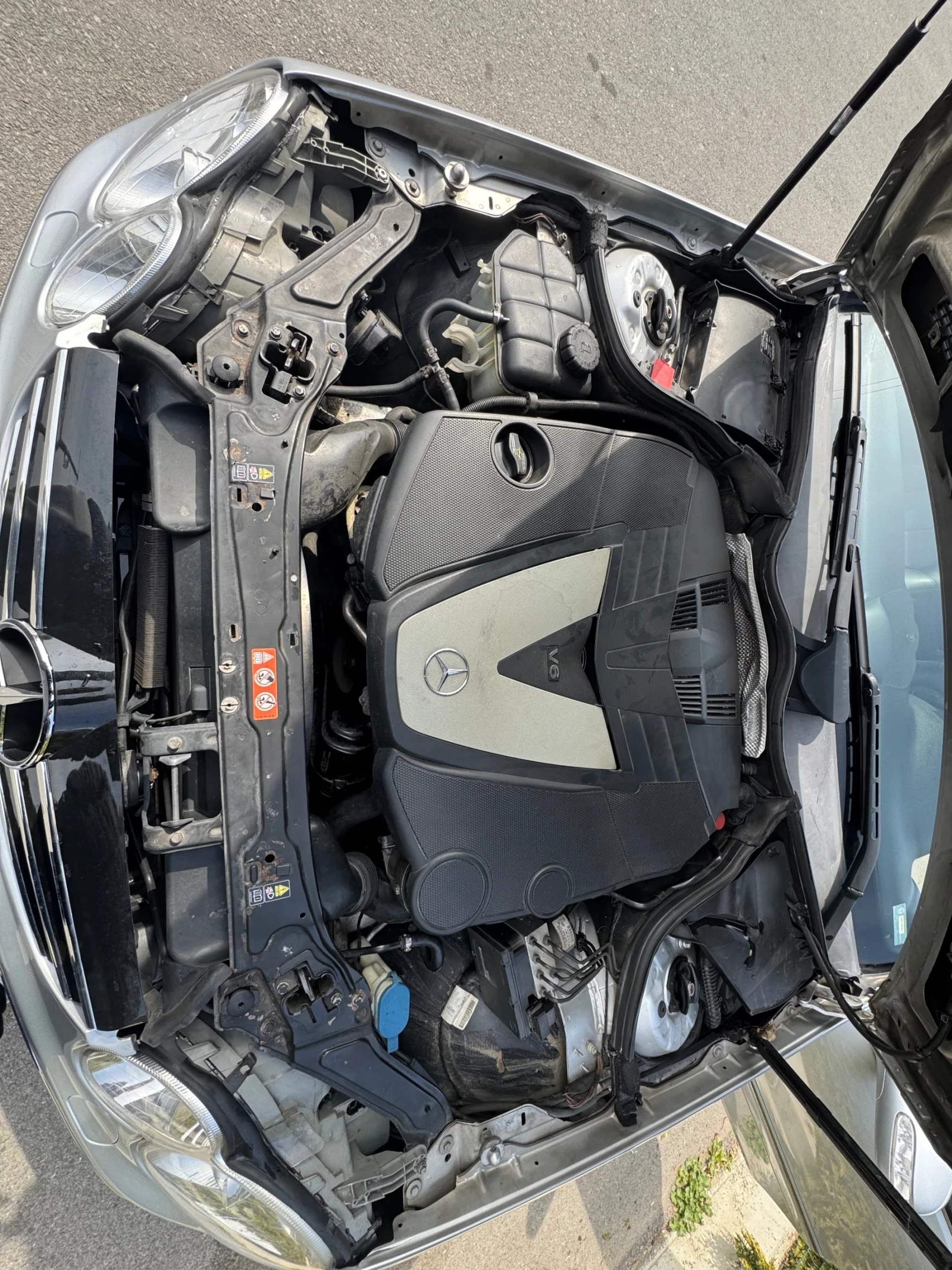 Mercedes-Benz CLK 320 CDI, снимка 9 - Автомобили и джипове - 53923842