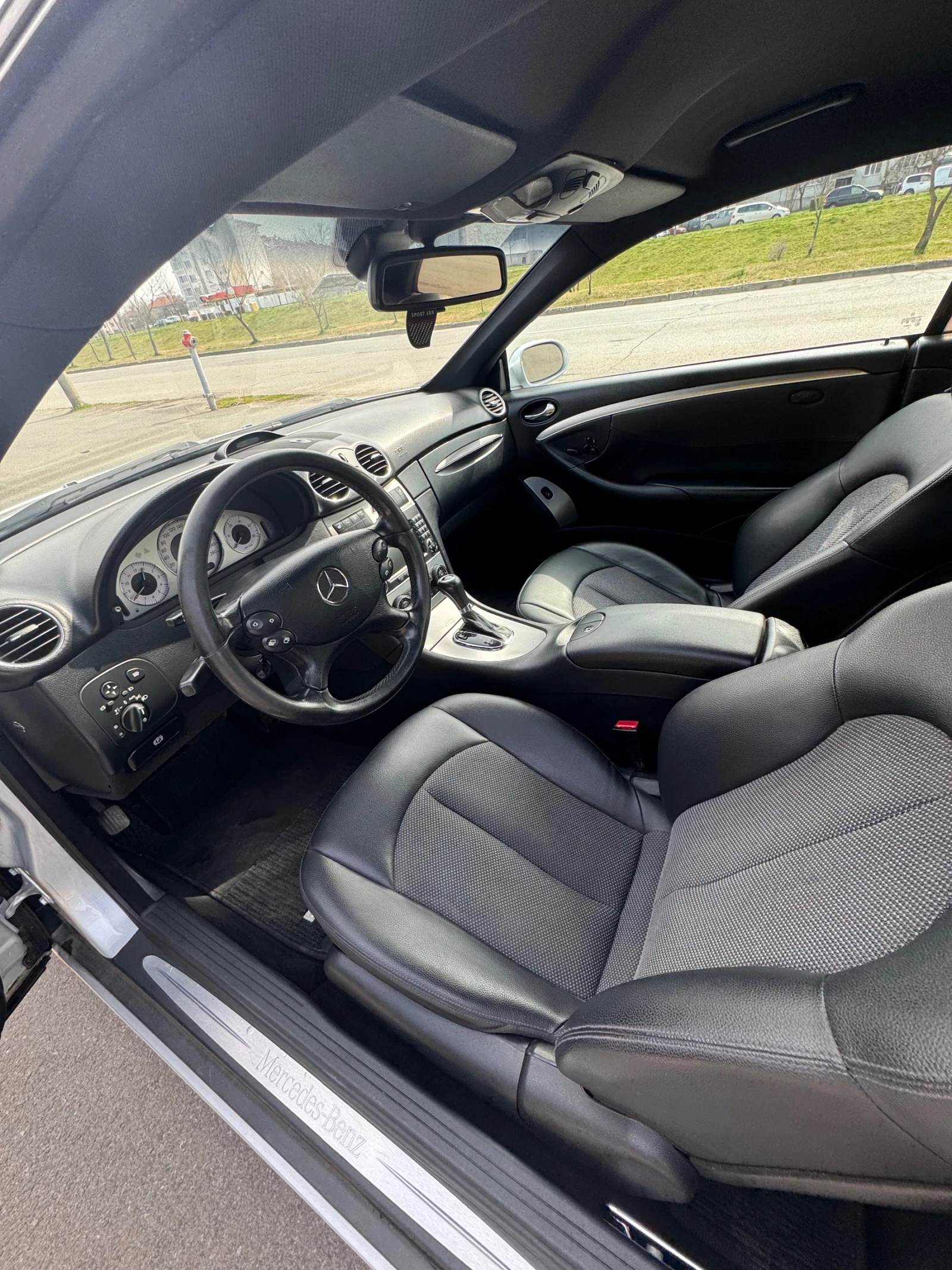 Mercedes-Benz CLK 320 CDI, снимка 5 - Автомобили и джипове - 53923842