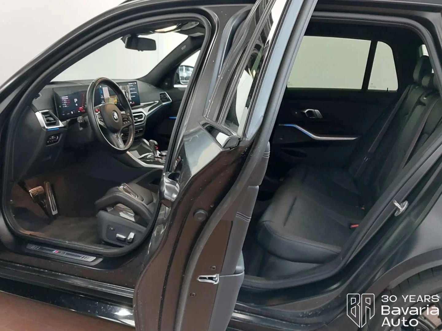 BMW M3 Competition xDrive Touring Sportautomatic, снимка 5 - Автомобили и джипове - 54044542