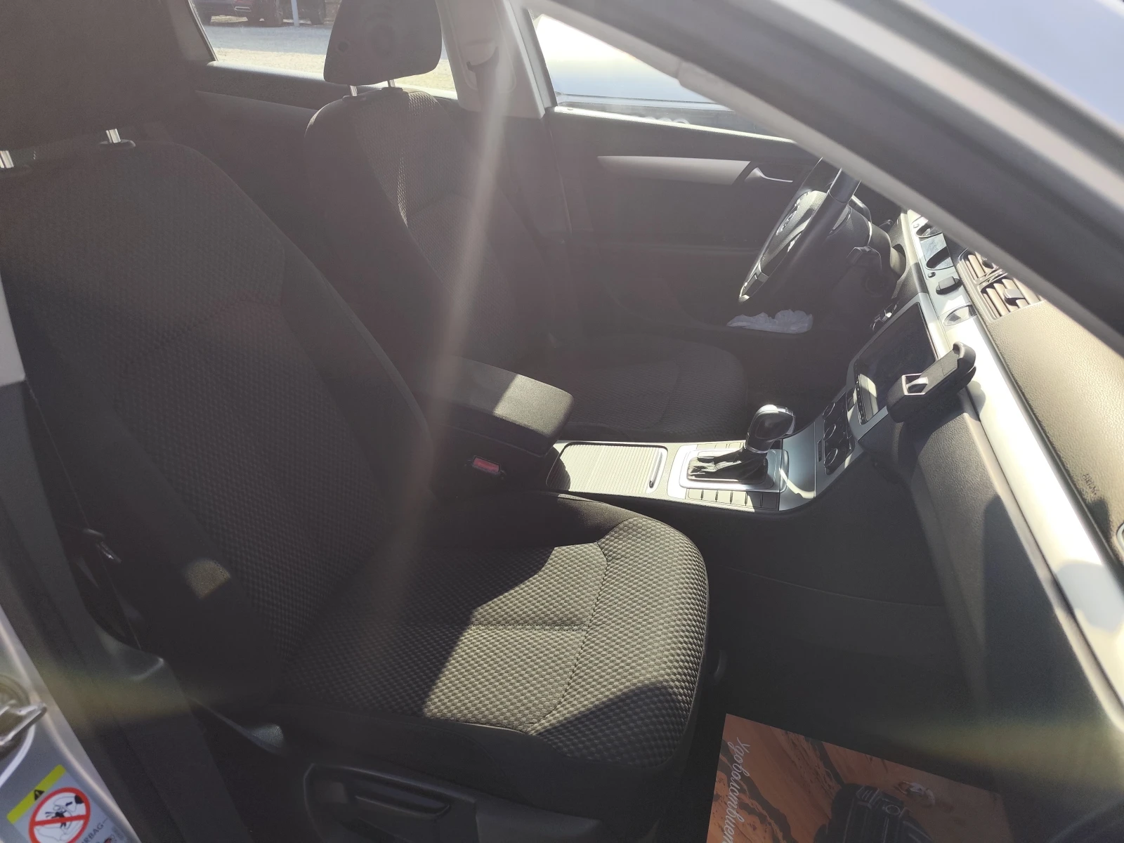 VW Passat 2.0TDi* ���������* EURO5B* MMI | Mobile.bg � ����������� 12