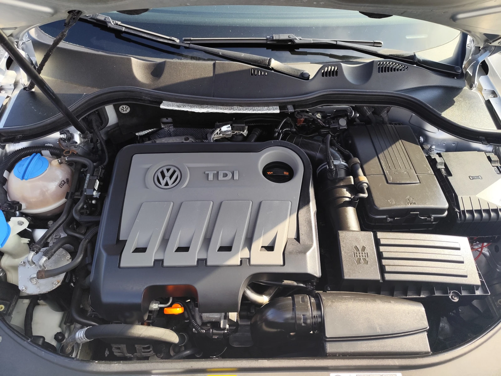 VW Passat 2.0TDi* ���������* EURO5B* MMI | Mobile.bg � ����������� 14