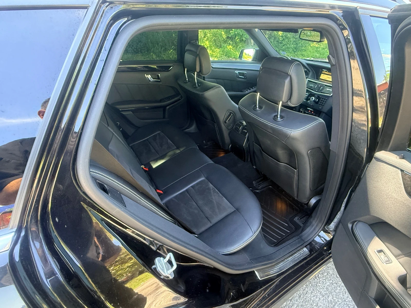 Mercedes-Benz E 350 CDI BlueEFFICIENCY, снимка 16 - Автомобили и джипове - 54444621