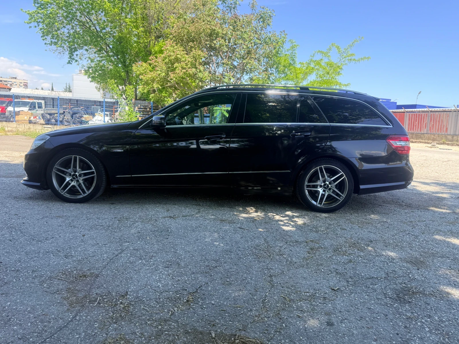 Mercedes-Benz E 350 CDI BlueEFFICIENCY, снимка 8 - Автомобили и джипове - 54444621