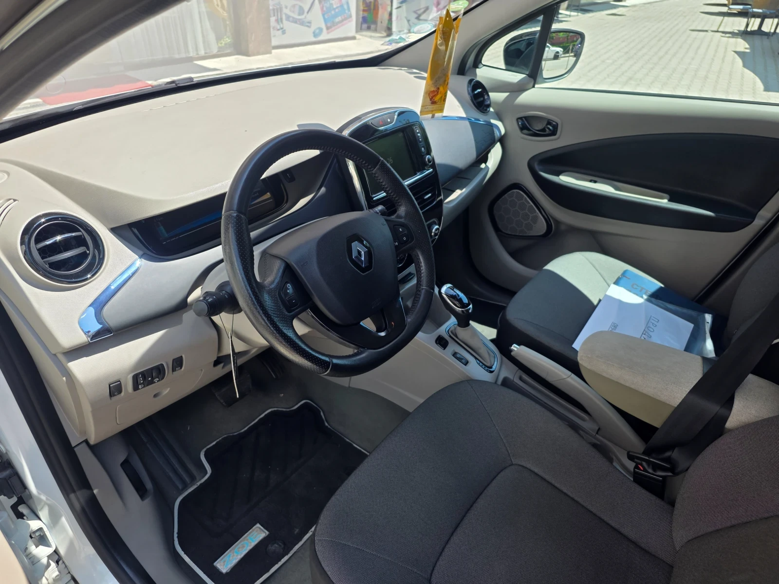 Renault Zoe 22kw , снимка 5 - Автомобили и джипове - 54736752