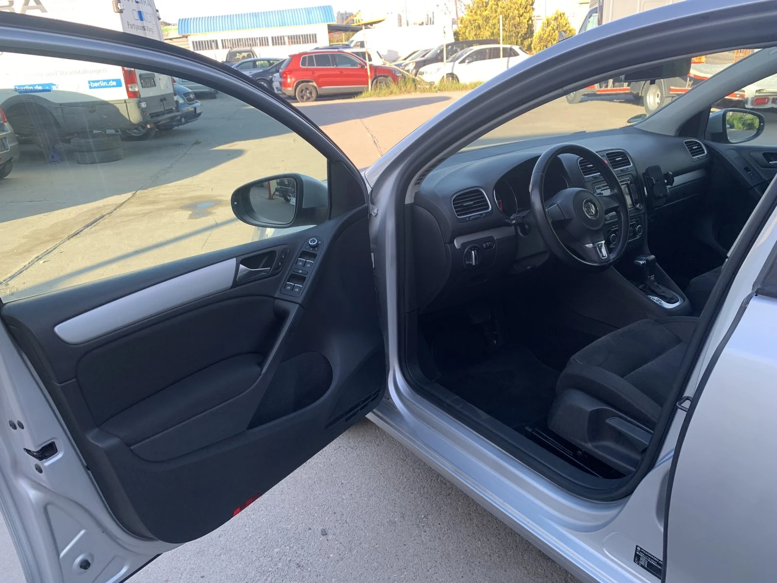 VW Golf 2.0 140 k.c. DSG | Mobile.bg � ����������� 11