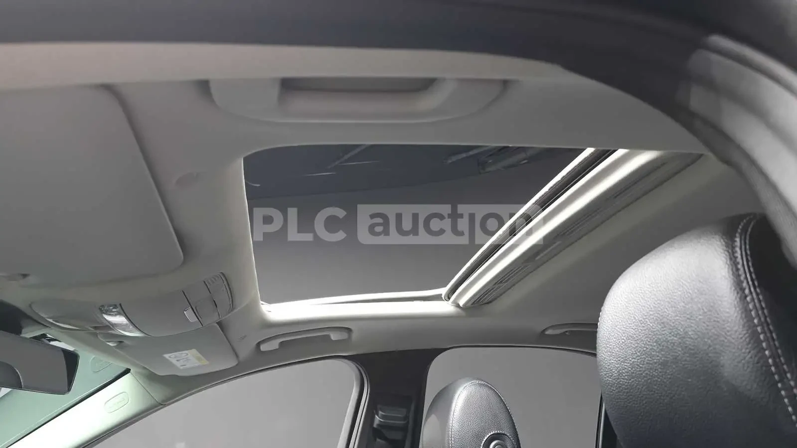 Mercedes-Benz C 220 d| ДИГИТАЛ| LANE ASSIST| DRIVE ASSIST| ВКЛ.ТЕХНОТ, снимка 15 - Автомобили и джипове - 54956748