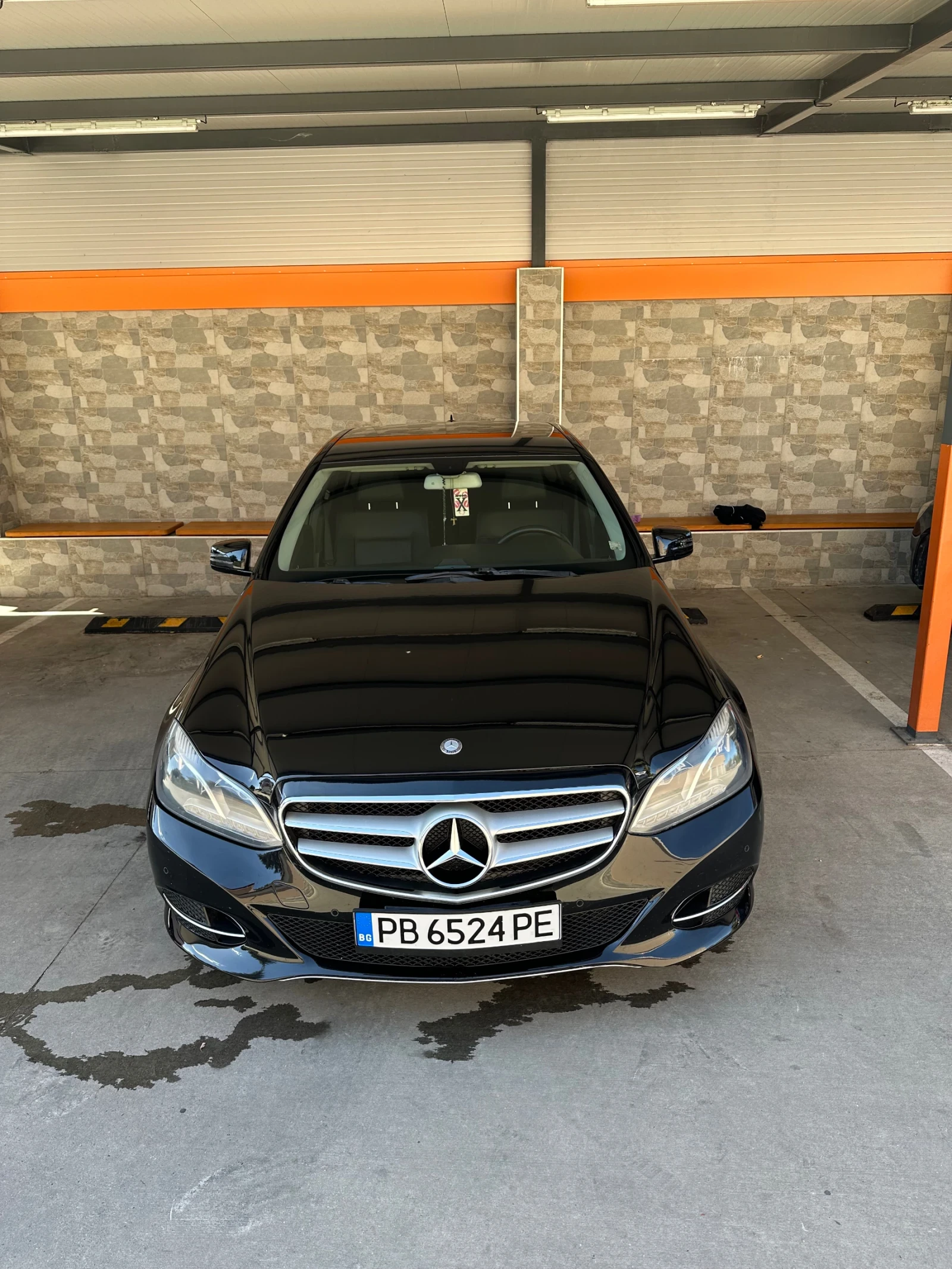 Mercedes-Benz E 200