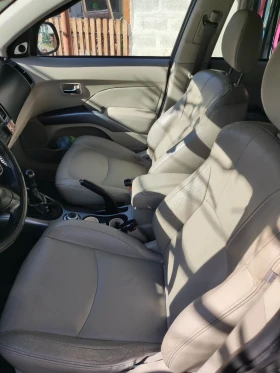 Mitsubishi Outlander 7 места, снимка 10