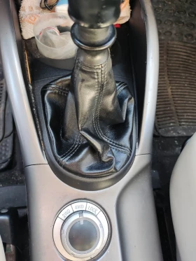 Mitsubishi Outlander 7 места, снимка 12
