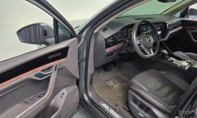 VW Touareg - 34935 € / 68326.92 лв. - 44337151 13