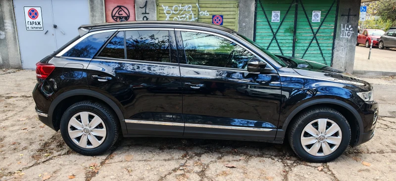 VW T-Roc 2.0TDI, снимка 6 - Автомобили и джипове - 52502642