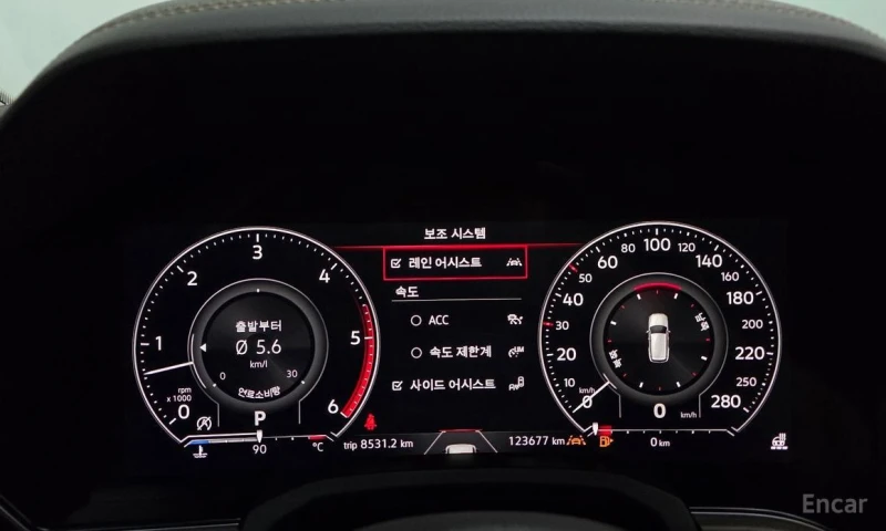 VW Touareg, снимка 8 - Автомобили и джипове - 53058528