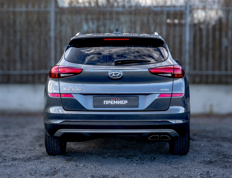 Hyundai Tucson 2.0CRDI-6М.ГАР.РЕАЛНИ КМ., снимка 5 - Автомобили и джипове - 53111917
