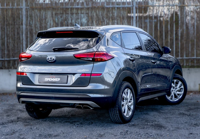 Hyundai Tucson 2.0CRDI-6М.ГАР.РЕАЛНИ КМ., снимка 4 - Автомобили и джипове - 53111917