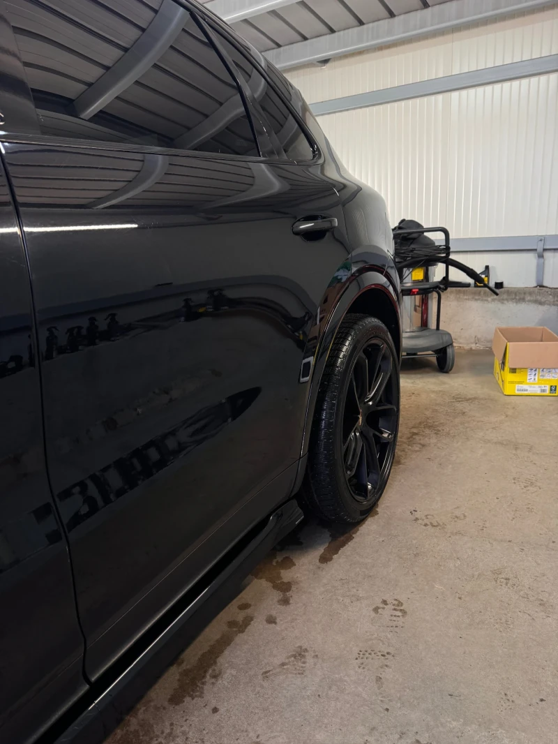 Porsche Cayenne, снимка 13 - Автомобили и джипове - 53456459