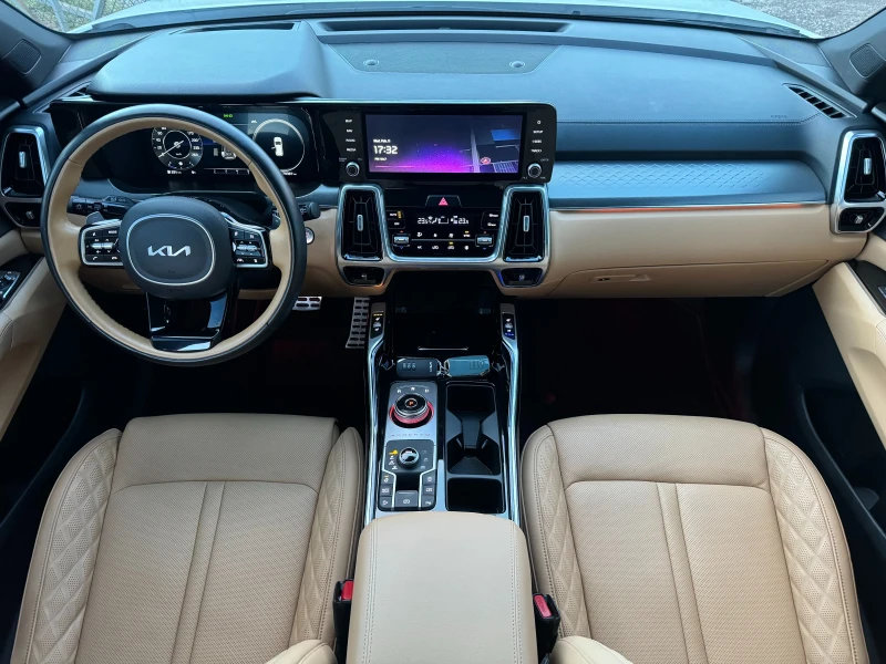 Kia Sorento 2.2 Crdi 4WD ! Gravity !, снимка 9 - Автомобили и джипове - 53470198