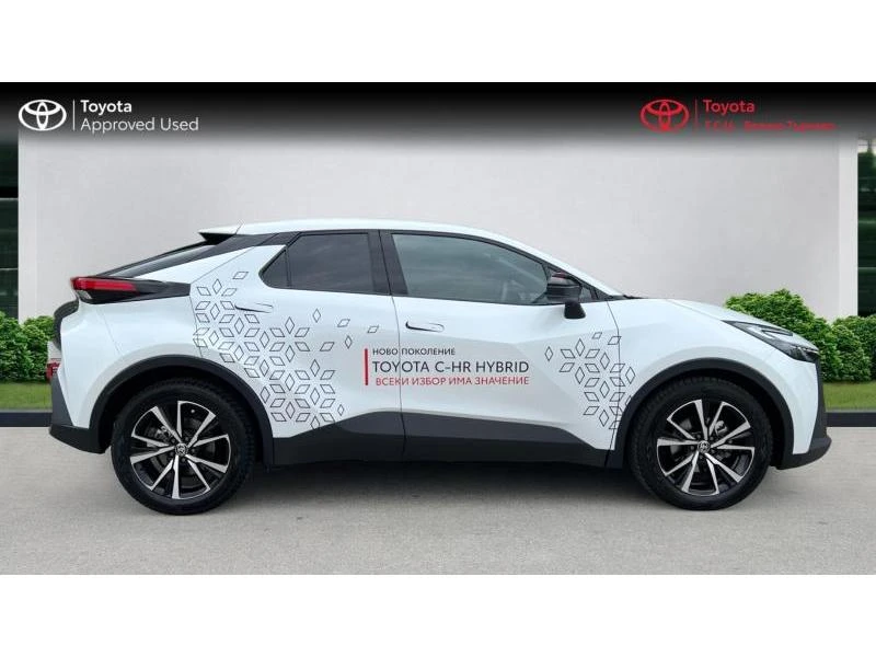 Toyota C-HR 1.8 Hybrid Club, снимка 4 - Автомобили и джипове - 55939912