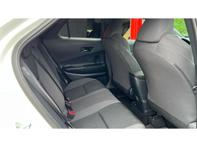 Toyota C-HR 1.8 Hybrid Club, снимка 16 - Автомобили и джипове - 55939912