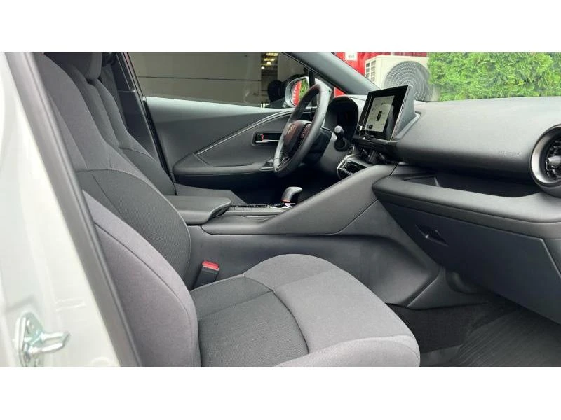 Toyota C-HR 1.8 Hybrid Club, снимка 10 - Автомобили и джипове - 55939912