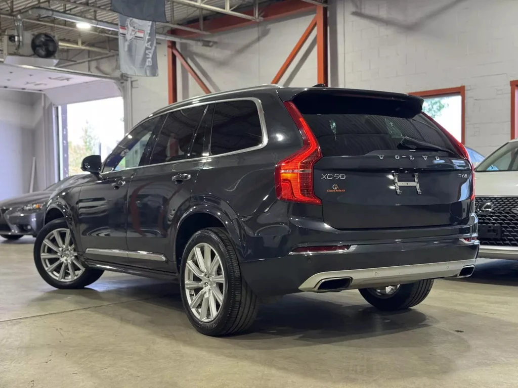 Volvo Xc90 T6 INSCRIPTION/ПОДГРЕВ/ОБДУХВАНЕ/ПАНОРАМА/КЕЙЛЕС - изображение 4