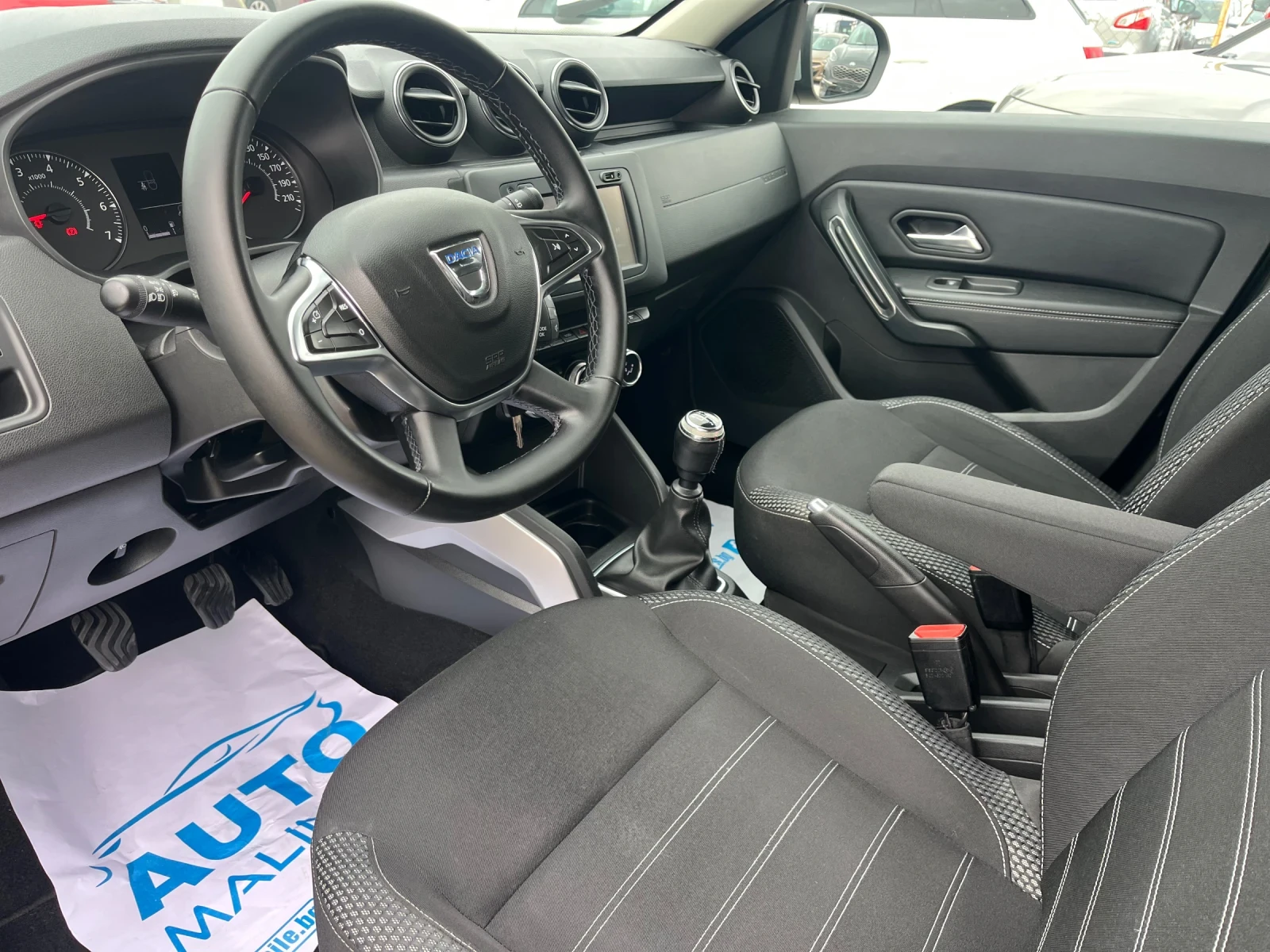 Dacia Duster 4x4, нави, камера, 110к.с, Италия, топ - изображение 7