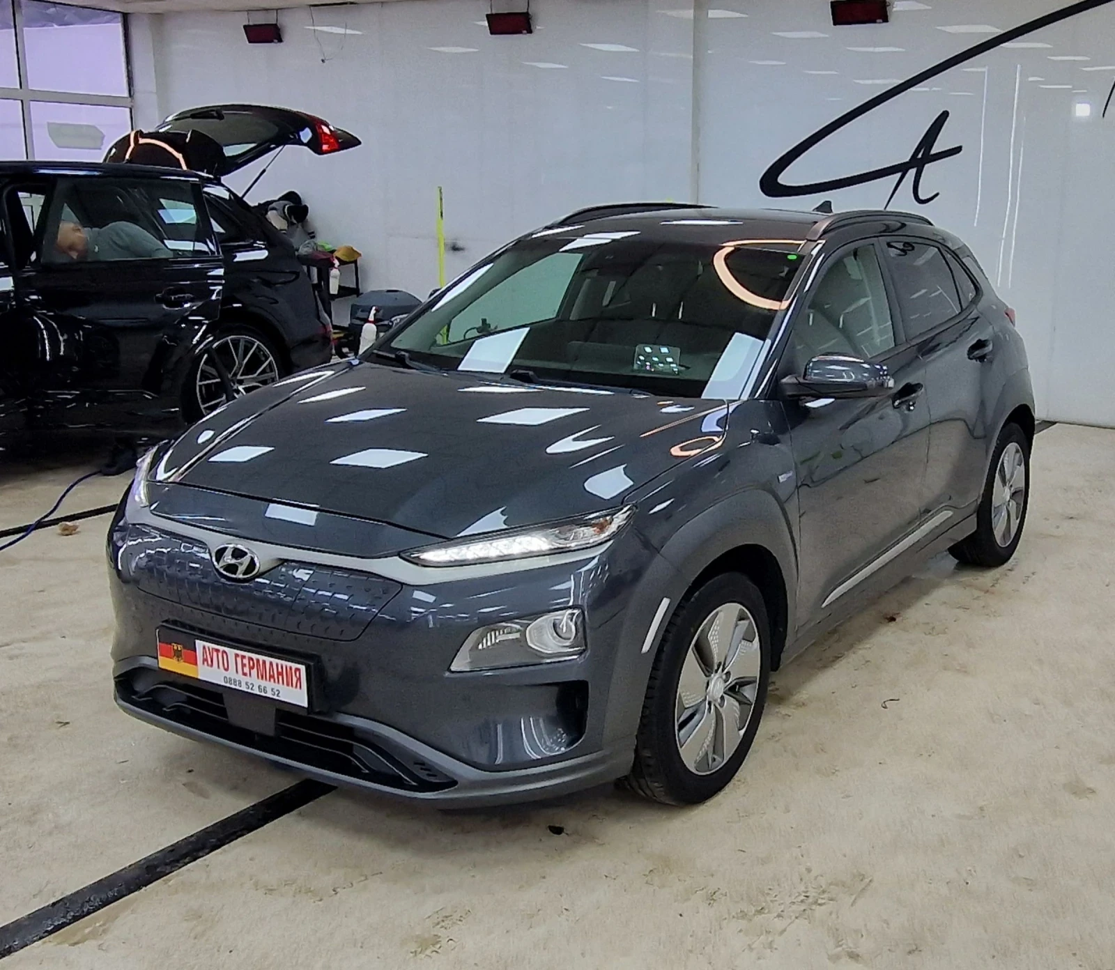 Hyundai Kona Black Friday/64KWh/Premium/SOH100 | Mobile.bg   6