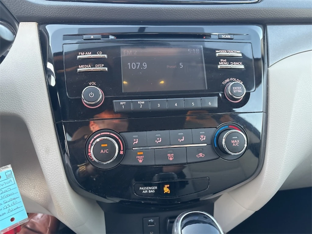 Nissan Rogue * S $500 Winter Tire Credit * CARFAX * ���� �� �� | Mobile.bg � ����������� 16