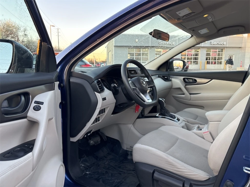 Nissan Rogue * S $500 Winter Tire Credit * CARFAX * ���� �� �� | Mobile.bg � ����������� 17