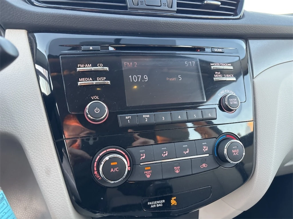 Nissan Rogue * S $500 Winter Tire Credit * CARFAX * ���� �� �� | Mobile.bg � ����������� 14