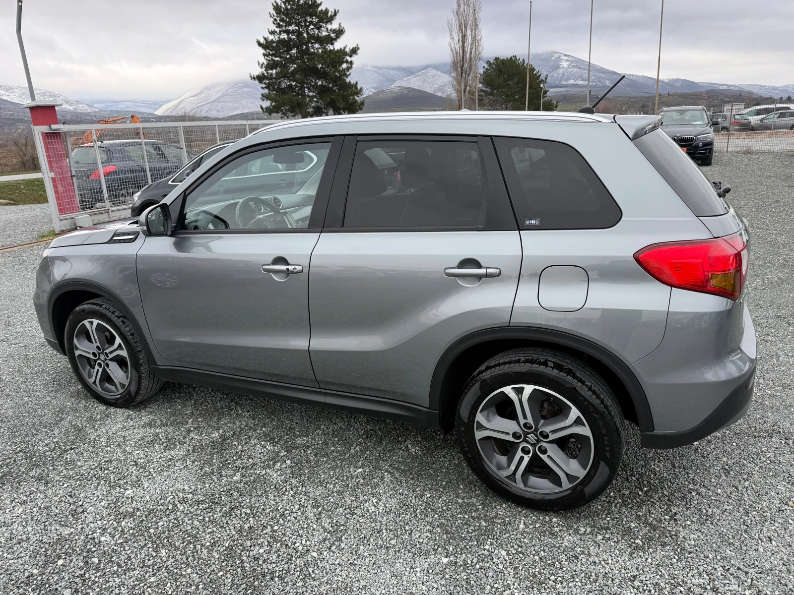 Suzuki Vitara (KATO НОВА)^(4х4) - изображение 9