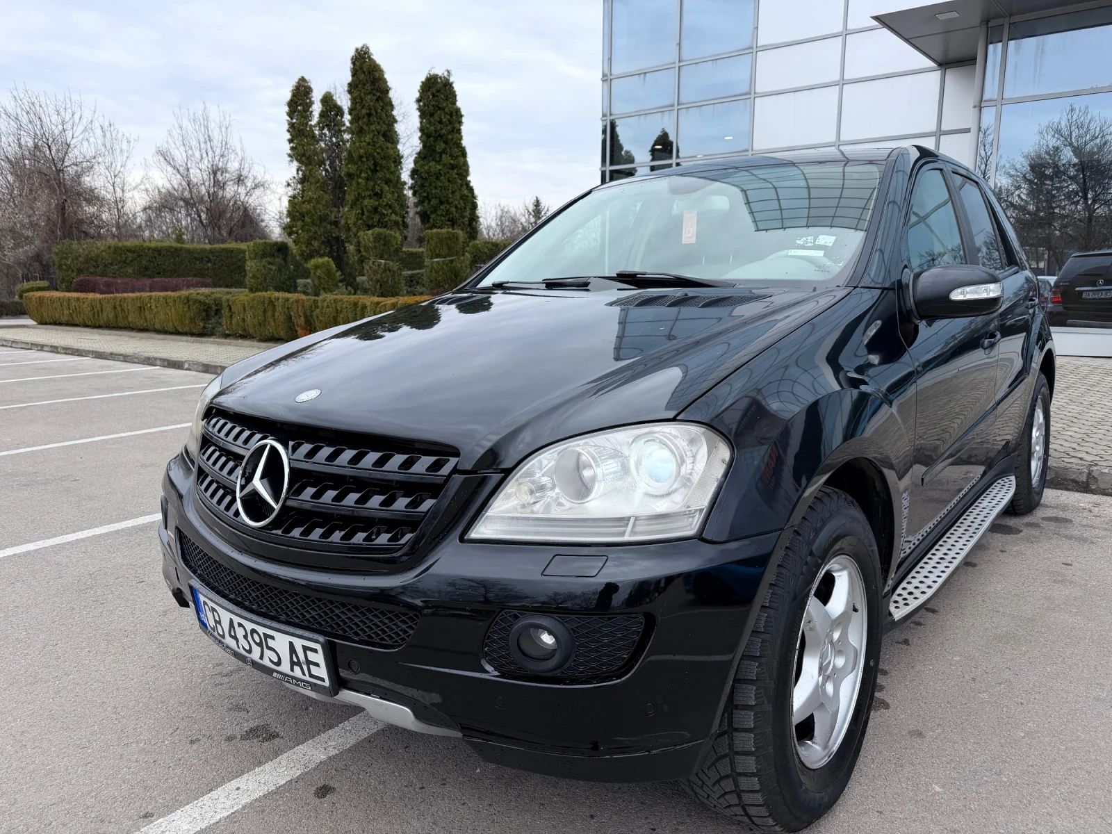 Mercedes-Benz ML 320, снимка 8 - Автомобили и джипове - 54049046