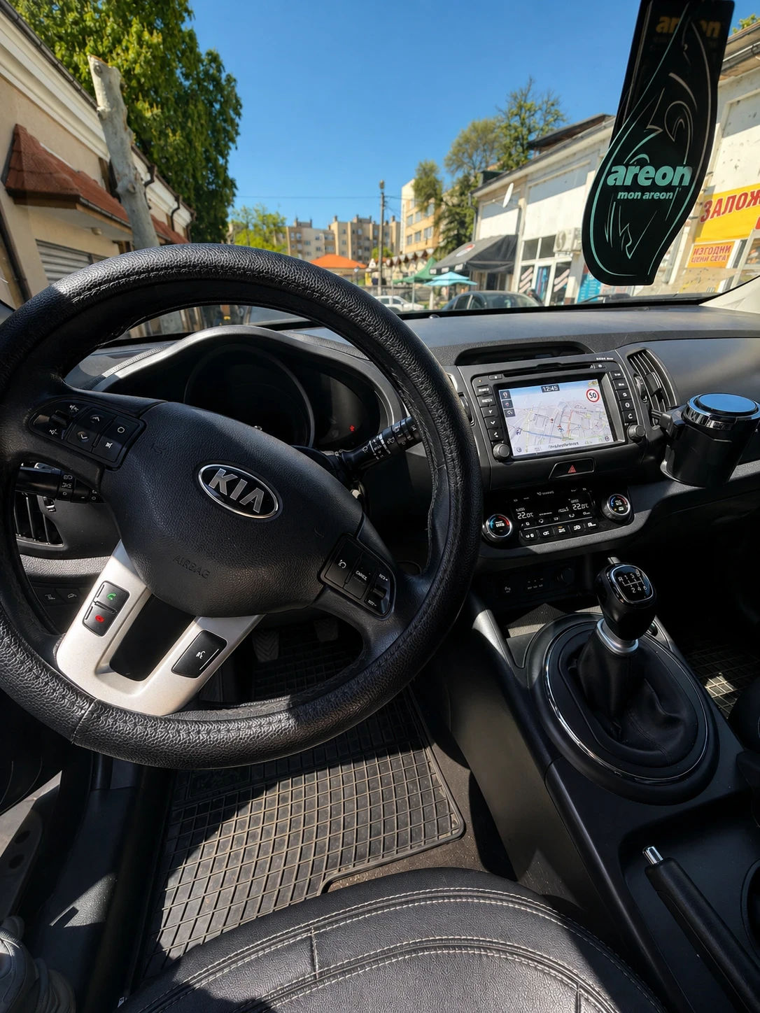 Kia Sportage 2.0 CRDi 135 к.с. 4x4 ръчни скорости, снимка 5 - Автомобили и джипове - 54318829