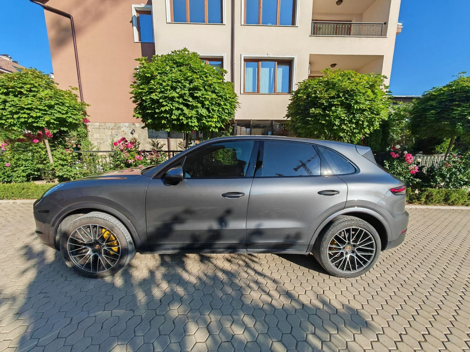 Porsche Cayenne ПАНОРАМА, ОБДУХВАНЕ, МАСАЖИ, ОБСЛУЖЕН 130К. КМ., снимка 4 - Автомобили и джипове - 55051734