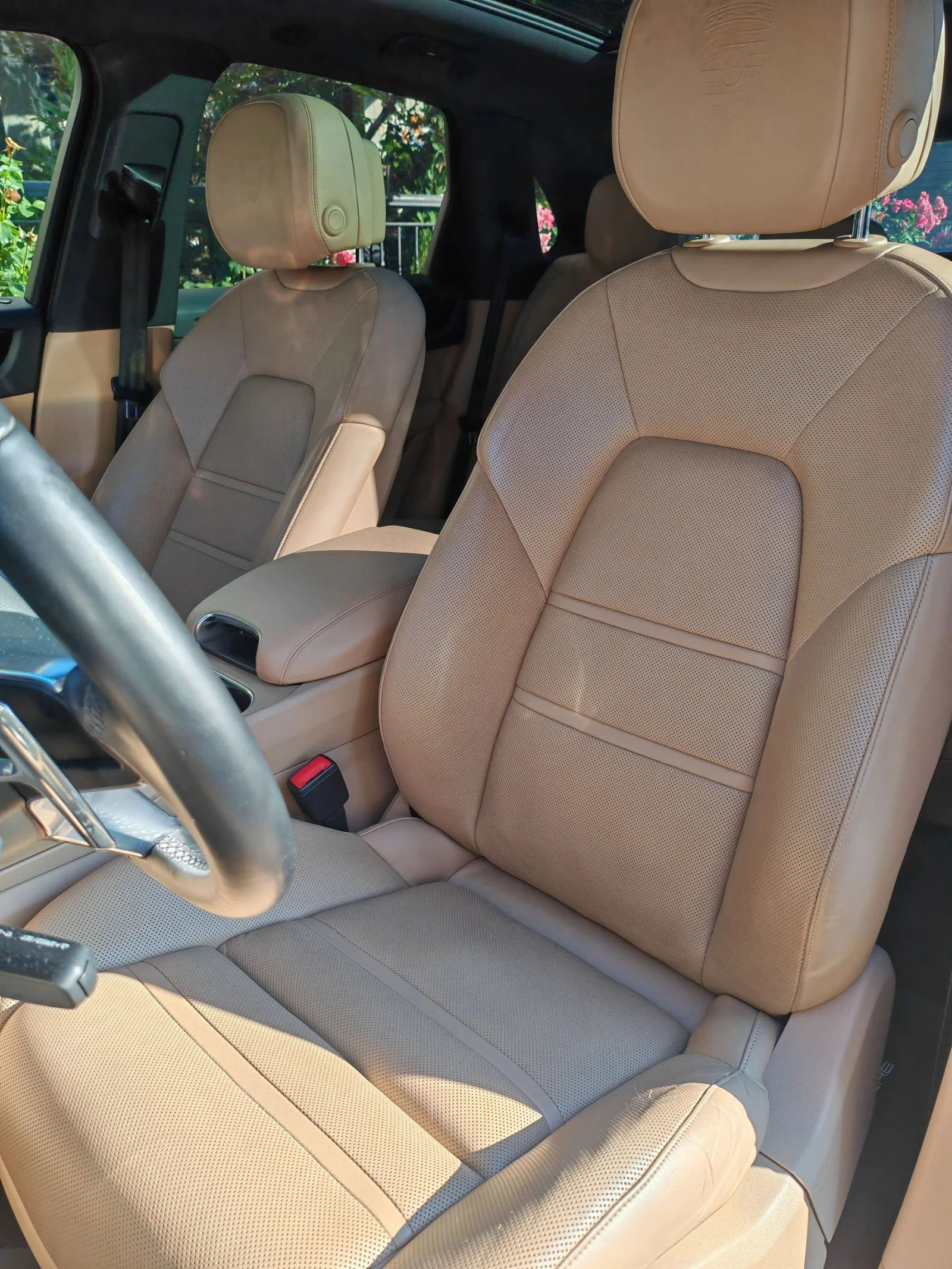 Porsche Cayenne ПАНОРАМА, ОБДУХВАНЕ, МАСАЖИ, ОБСЛУЖЕН 130К. КМ., снимка 13 - Автомобили и джипове - 55051734