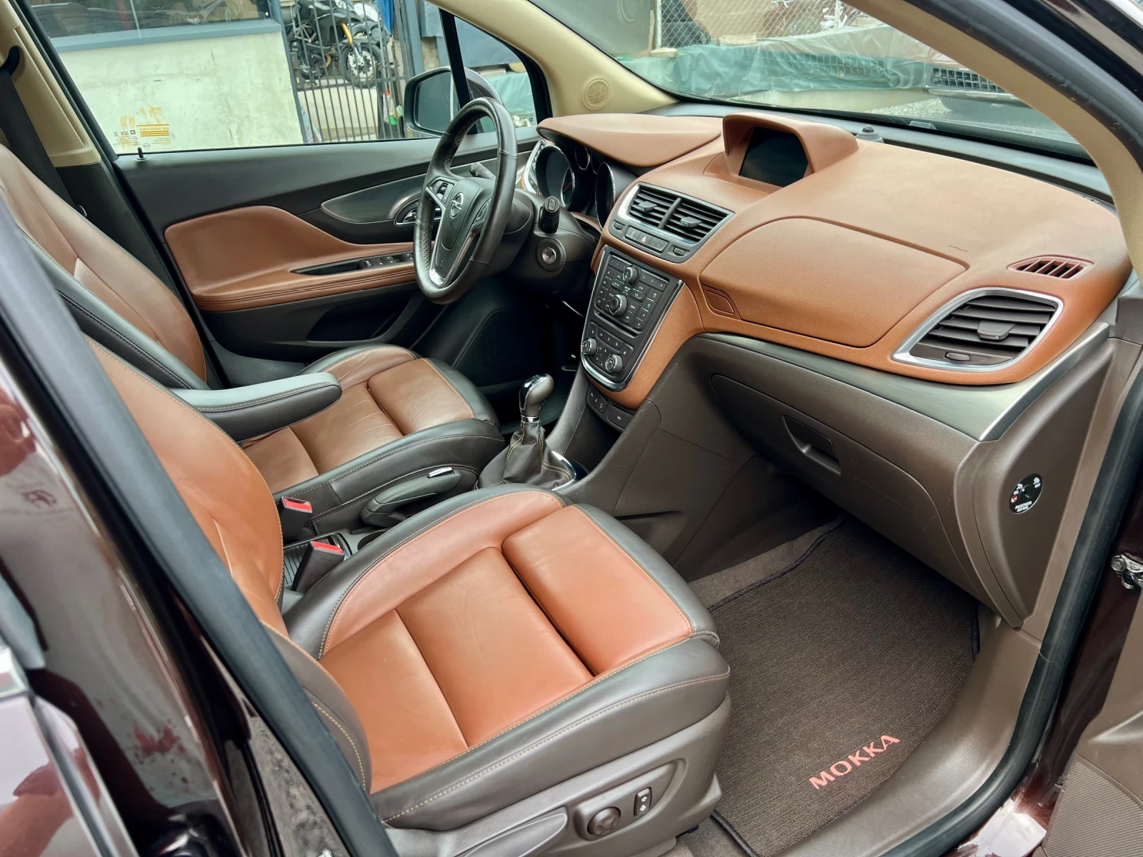 Opel Mokka 1.4T 4x4 Cosmo ШВЕЙЦАРИЯ, снимка 8 - Автомобили и джипове - 55316819