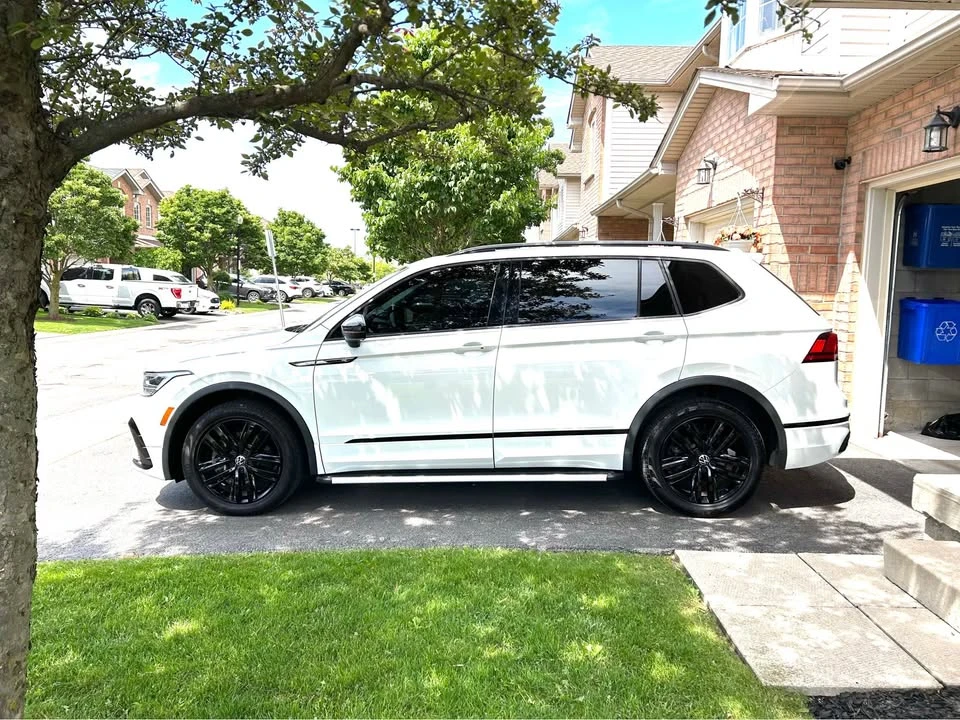 VW Tiguan R Line, ЦЕНА ДО БЪЛГАРИЯ, снимка 3 - Автомобили и джипове - 56244201