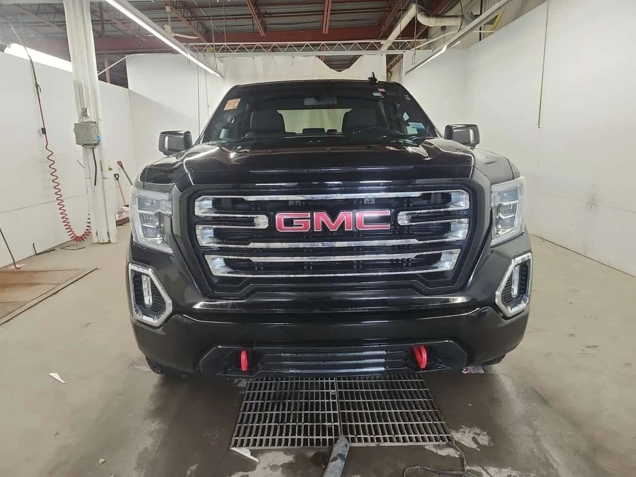Gmc Sierra * AT4 CREW CAB SHORT BED * CARFAX * БЕЗ ПЪРВОНАЧАЛ, снимка 17 - Автомобили и джипове - 56293118